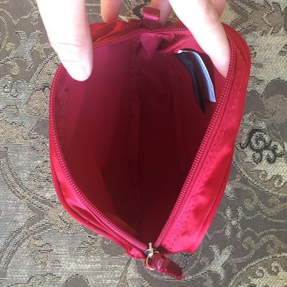makeup bag👛 - Picture 4 of 4